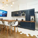 Apartman Cityscape Budget Art Deco Budapest