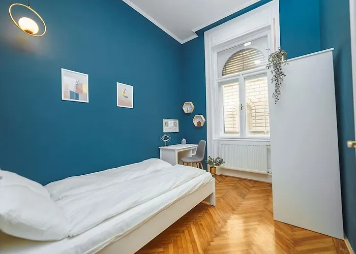 Cityscape Budget Art Deco Appartement *